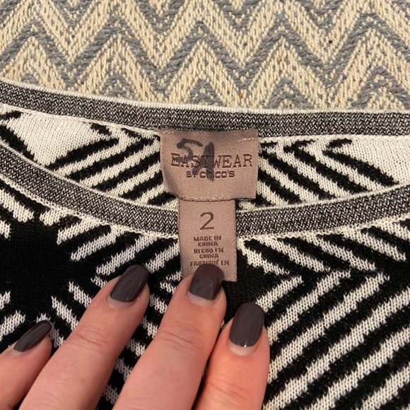 Chico's Easywear Black and White Sweater – Size 2 (US Size Large) - Picture 4 of 8